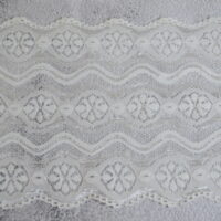 Cream Lace - Image 3